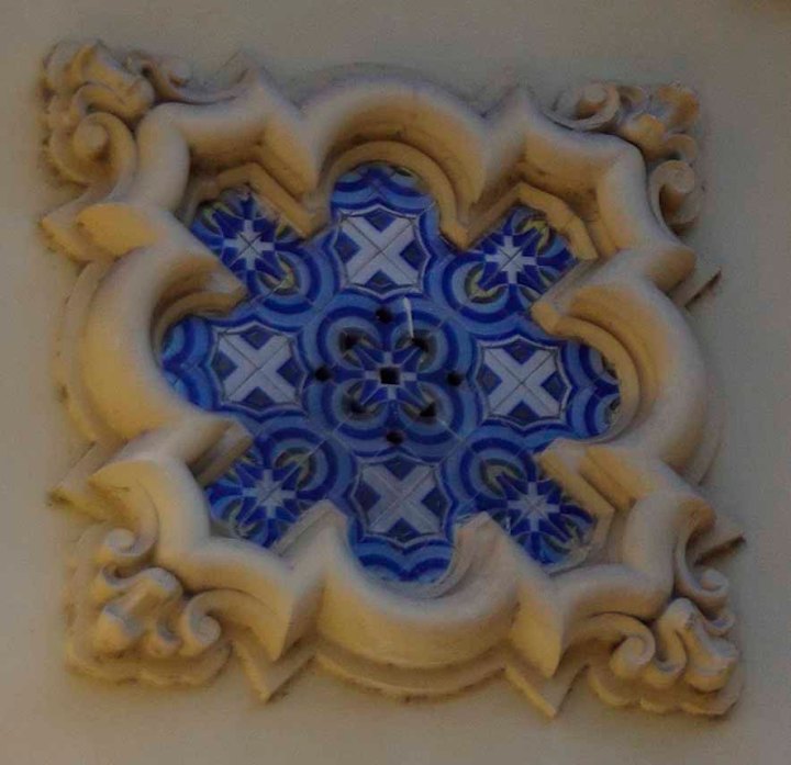 detail_cathedral in San Telmo